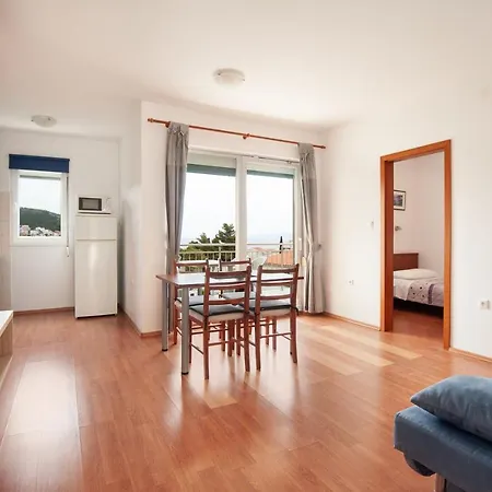 Lumaduma Apartment *