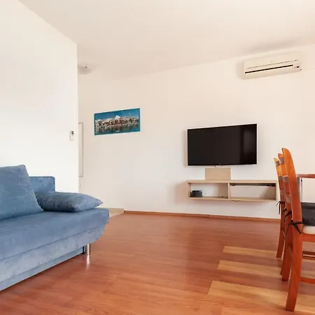 Lumaduma Apartment