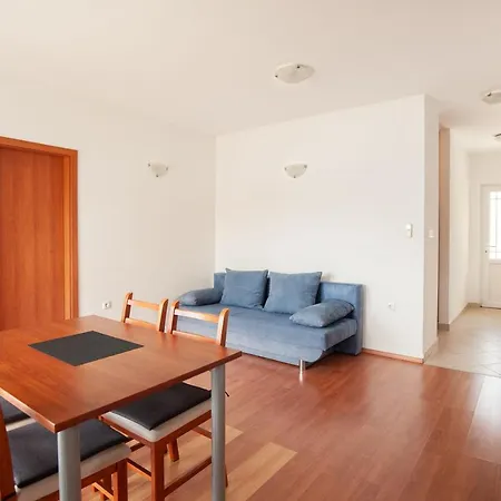 Lumaduma Apartmán *